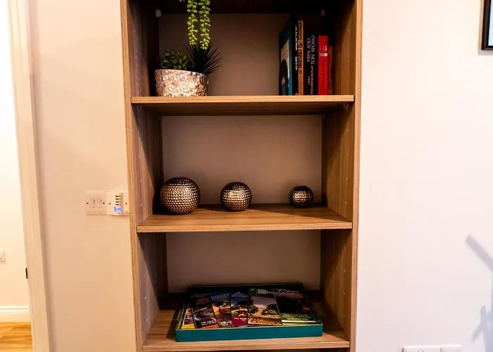 Free Parking | Smart Tv | 4 Guests