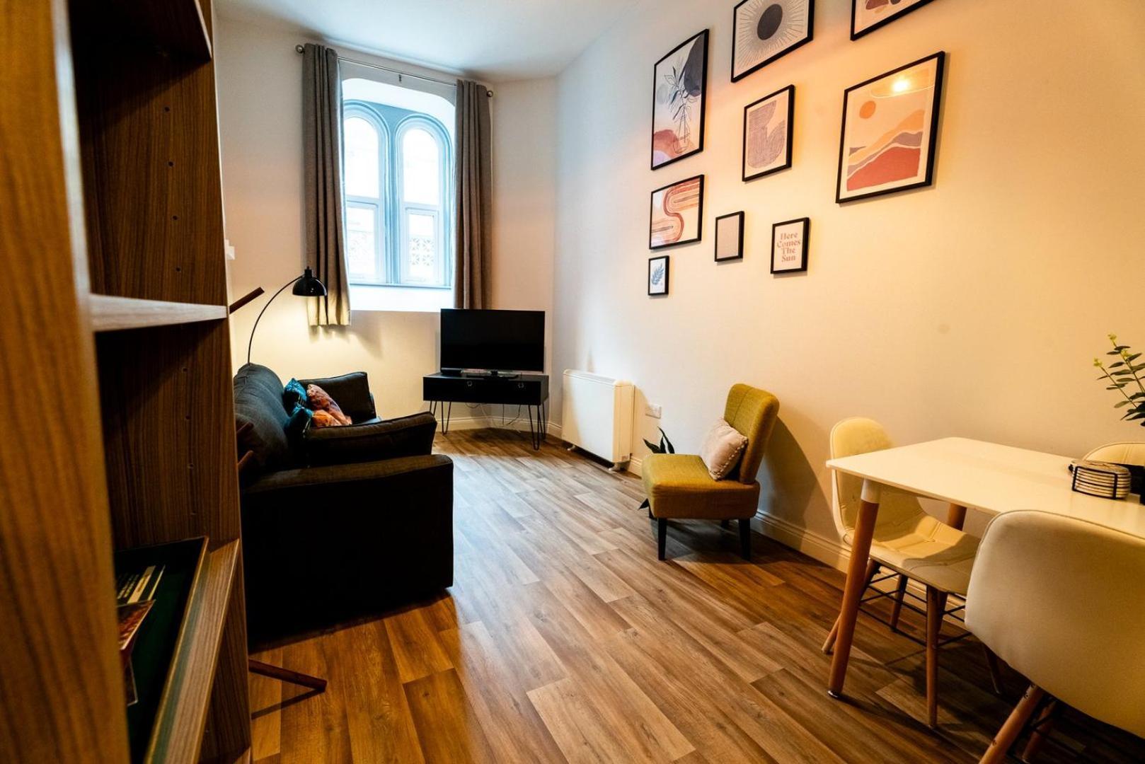 Free Parking | Smart Tv | 4 Guests *